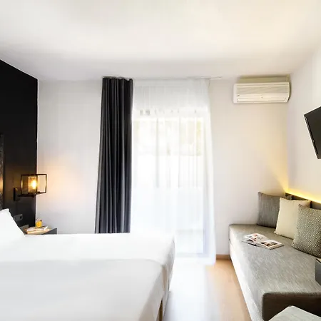 Akrathos 4* Ουρανούπολη