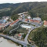 酒店 阿卡拉托斯海滨酒店