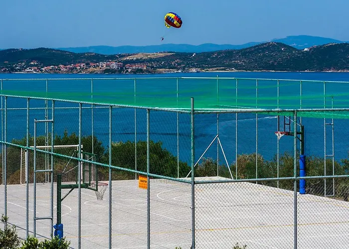 Akrathos 4* オウランオウポリ