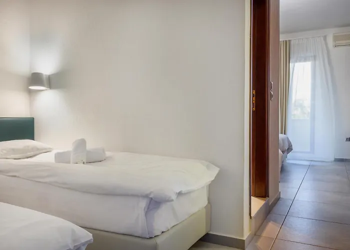 Hotel Akrathos